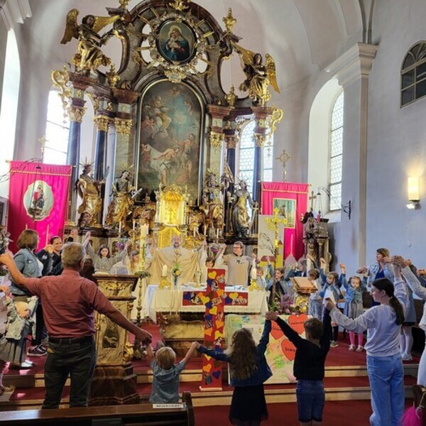 Feiergemeinschaft / Privat