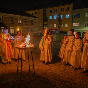 Osternacht 2024 / Foto Haijes Auferstehungsfeier 2024 in der Pfarre Kirchorf/Krems