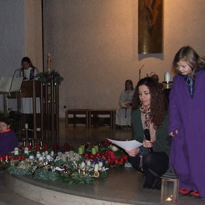 Adventkranzweihe und Schmankerlmarkt